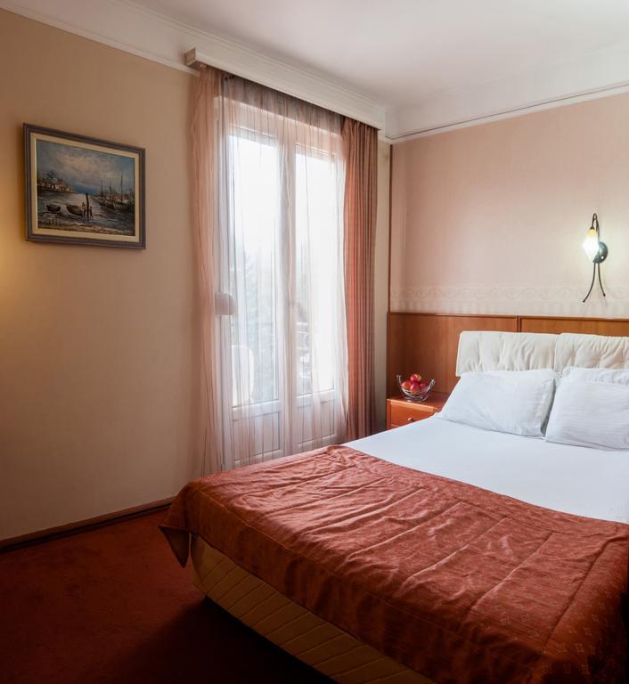 Aleksandar Hotel Vrnjacka Banja Ngoại thất bức ảnh