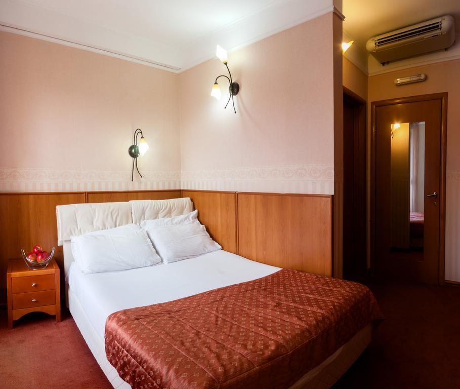 Aleksandar Hotel Vrnjacka Banja Ngoại thất bức ảnh